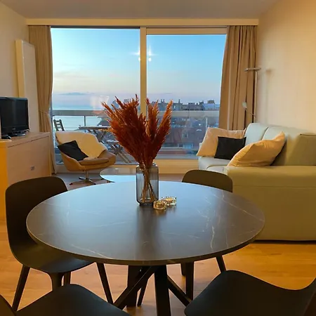 Safari - Modern, Vernieuwd App Met Zicht Op Zee Apartment Nieuwpoort